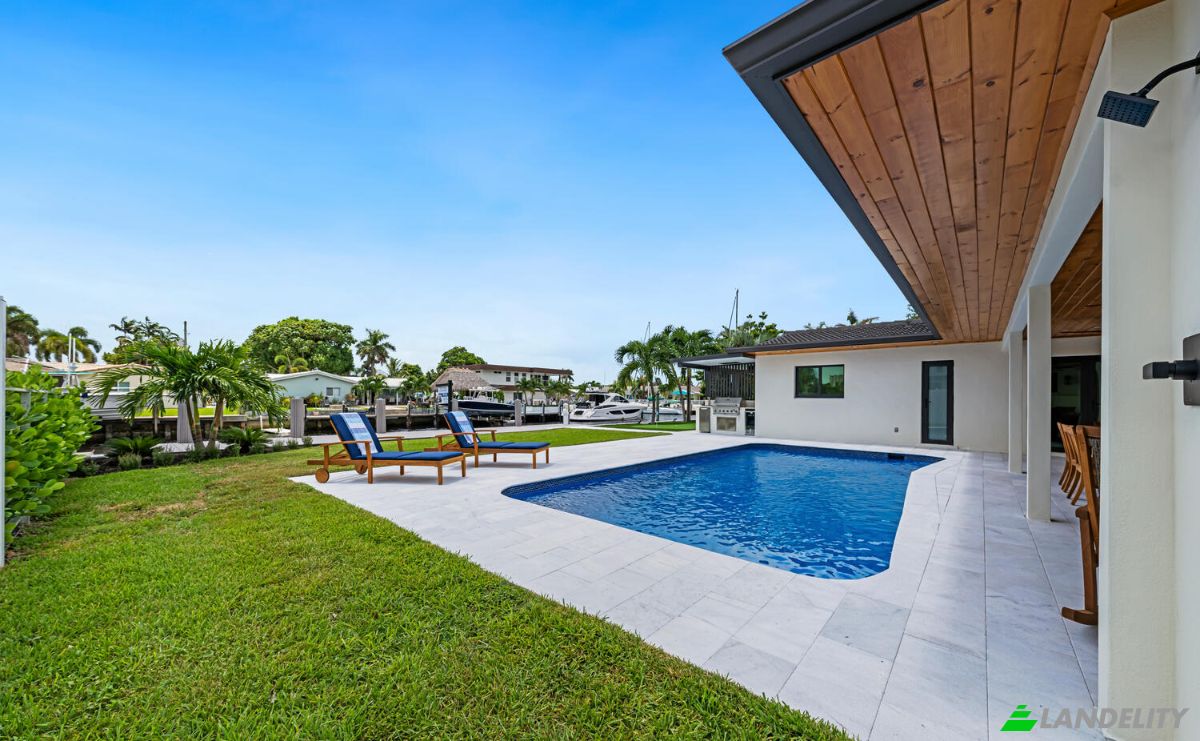 Single Family Home for Sale 2712 NE 12th St, Pompano Beach, Broward County, Florida, United States, FL 33062, USA. Photo 10