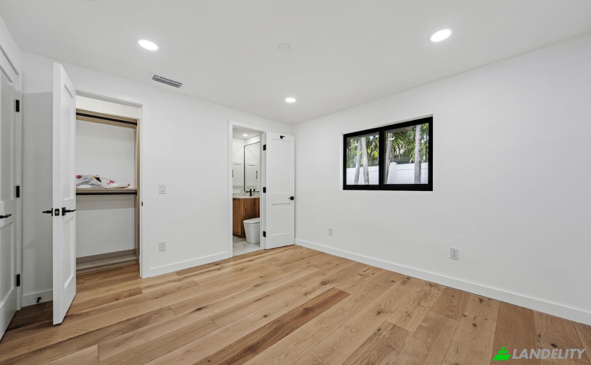 Single Family Home for Sale 2712 NE 12th St, Pompano Beach, Broward County, Florida, United States, FL 33062, USA. Photo 24