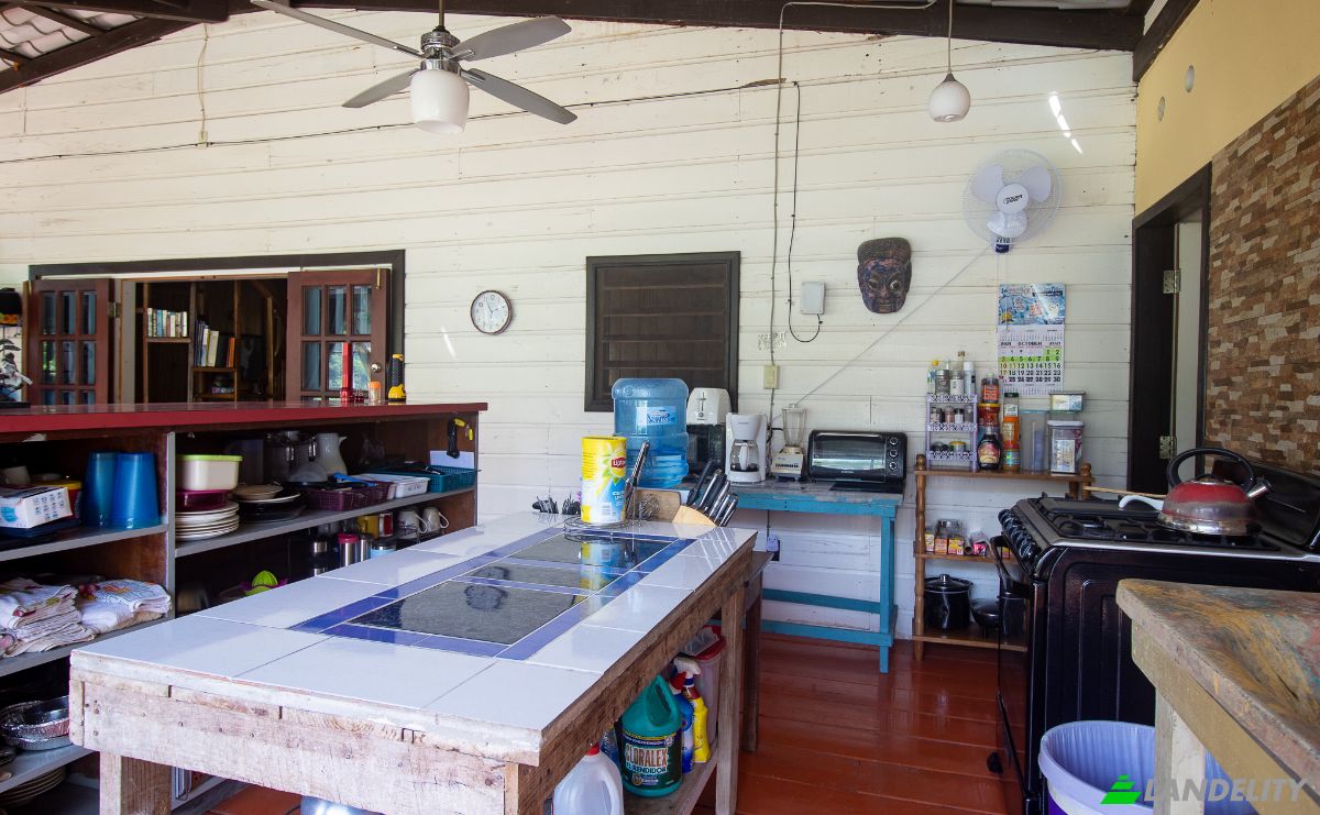 Single Family Home for Sale Corozal, Corozal District, Belize. Photo 4