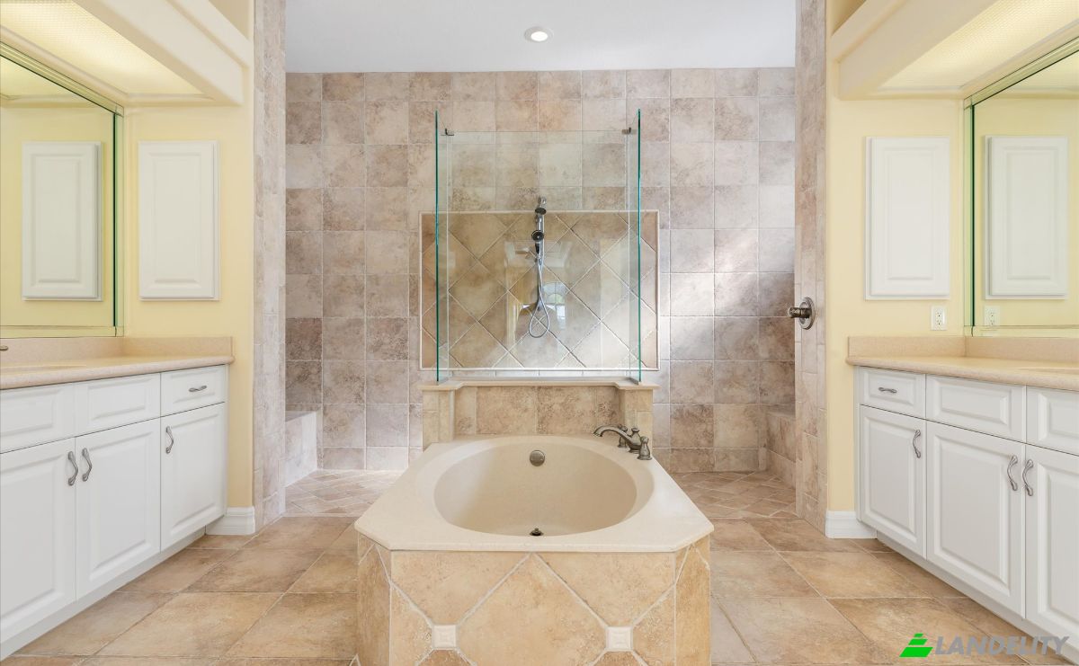 Maison unifamiliale à vendre 18653 Ohara Dr, Port Charlotte, Charlotte County, Florida, United States, FL 33948, USA. Photo 13