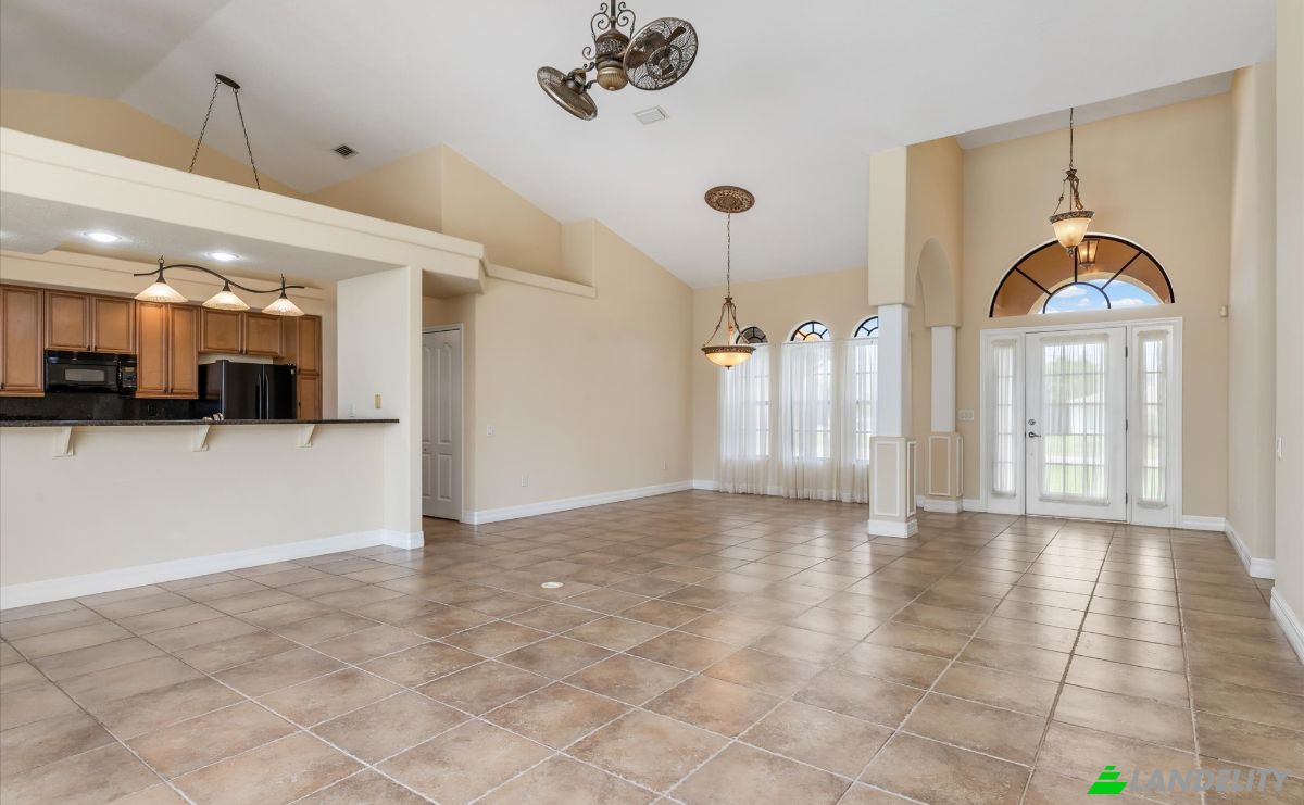 Maison unifamiliale à vendre 18653 Ohara Dr, Port Charlotte, Charlotte County, Florida, United States, FL 33948, USA. Photo 6