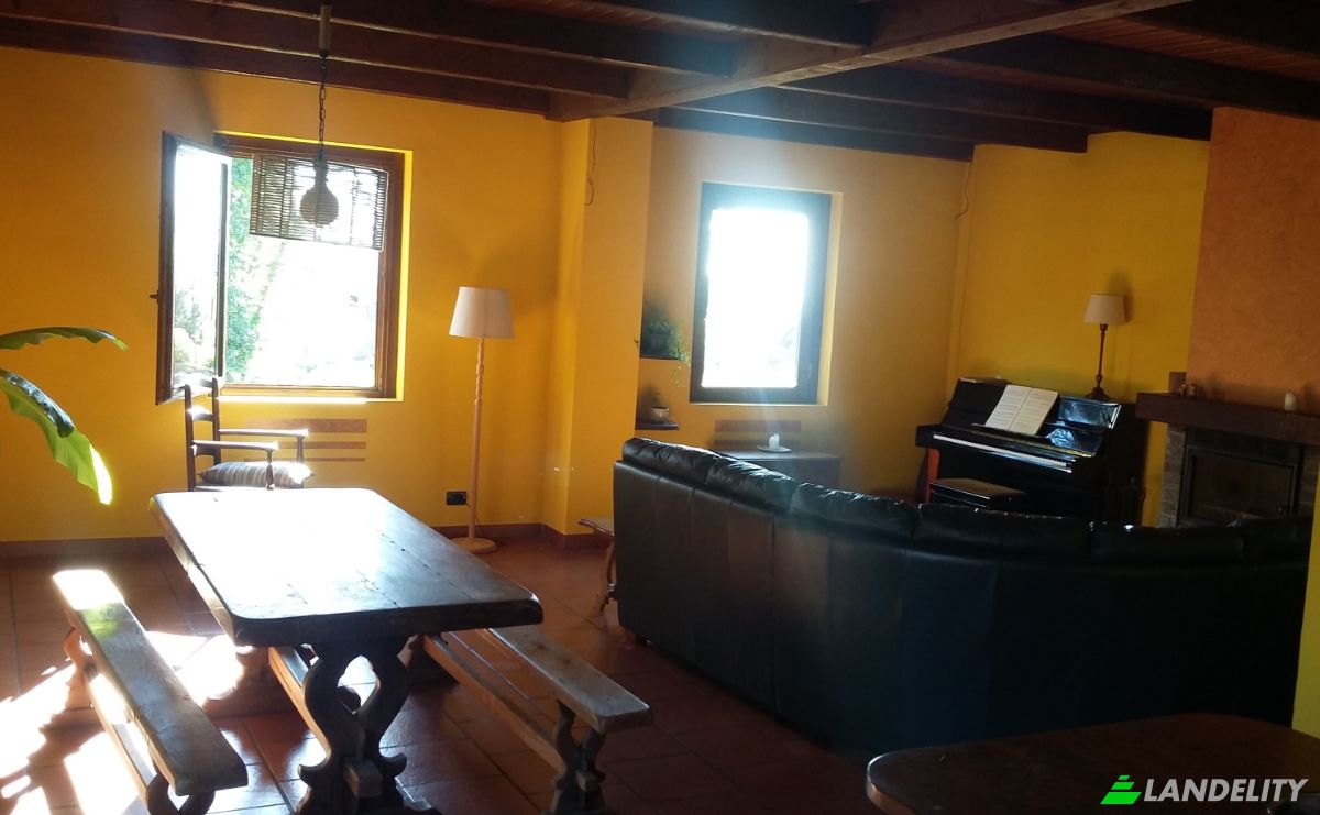 Duplex for Sale Borgo Frassinere, 10055 Condove TO, Vayr-Borla, Metropolitan City of Turin, Piedmont, Italy. Photo 2