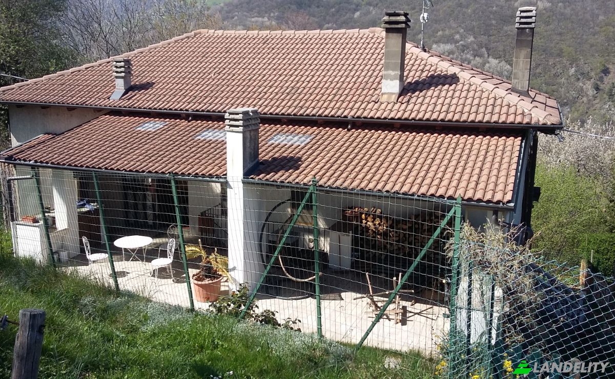 Duplex for Sale Borgo Frassinere, 10055 Condove TO, Vayr-Borla, Metropolitan City of Turin, Piedmont, Italy. Photo 3