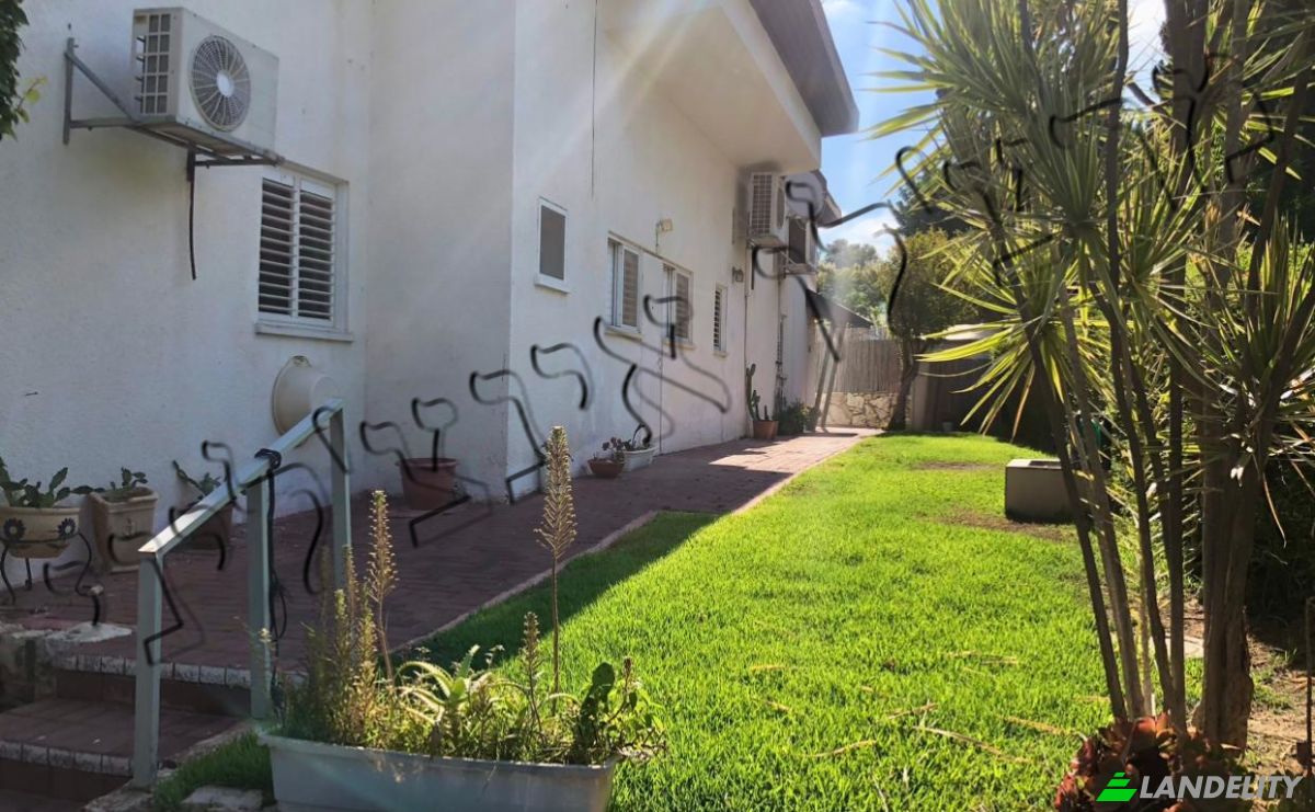 Casa de una sola familia en venta YL Perets St 9, Petah Tikva, Petach Tikva, Center District, Israel. Foto 10