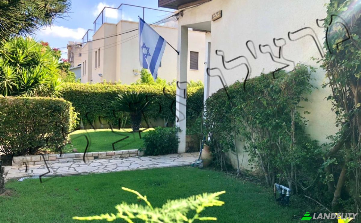 Casa de una sola familia en venta YL Perets St 9, Petah Tikva, Petach Tikva, Center District, Israel. Foto 11