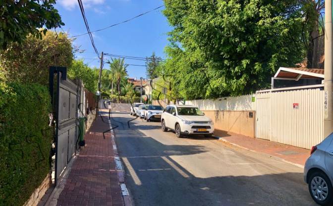 Casa de una sola familia en venta YL Perets St 9. Foto#12