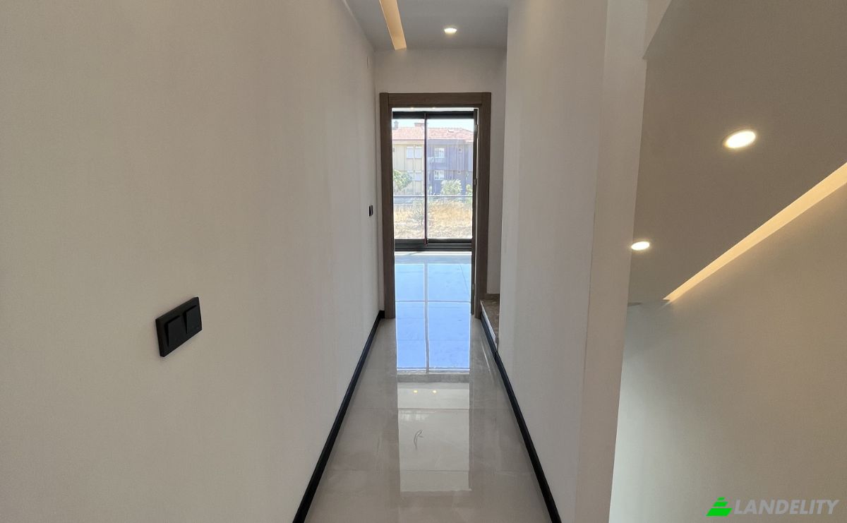 Triplex for Sale Camikebir, 88 7 Sk No:6, 35460 Seferihisar Izmir, Seferihisar, Izmir, Turkiye. Photo 7