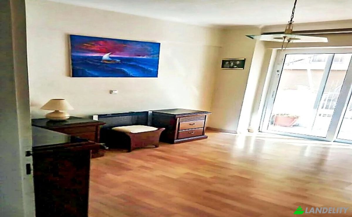 Single Family Home for Sale Thoukididou 26, Pireas 185 38, Piraeus, Attica, Decentralized Administration of Attica, Greece. Photo 6