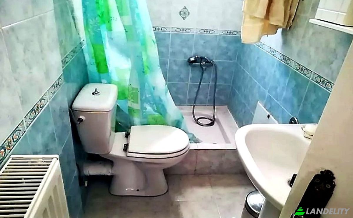 Single Family Home for Sale Thoukididou 26, Pireas 185 38, Piraeus, Attica, Decentralized Administration of Attica, Greece. Photo 7