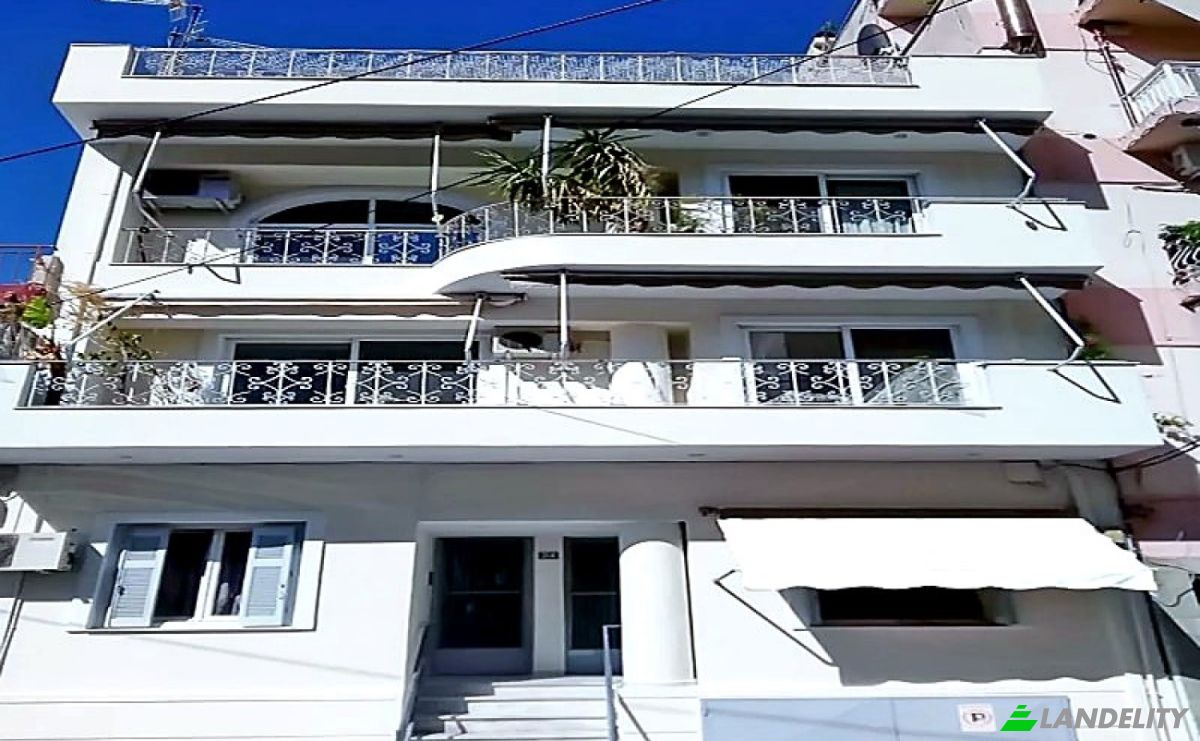 Single Family Home for Sale Thoukididou 26, Pireas 185 38, Piraeus, Attica, Decentralized Administration of Attica, Greece. Photo 4