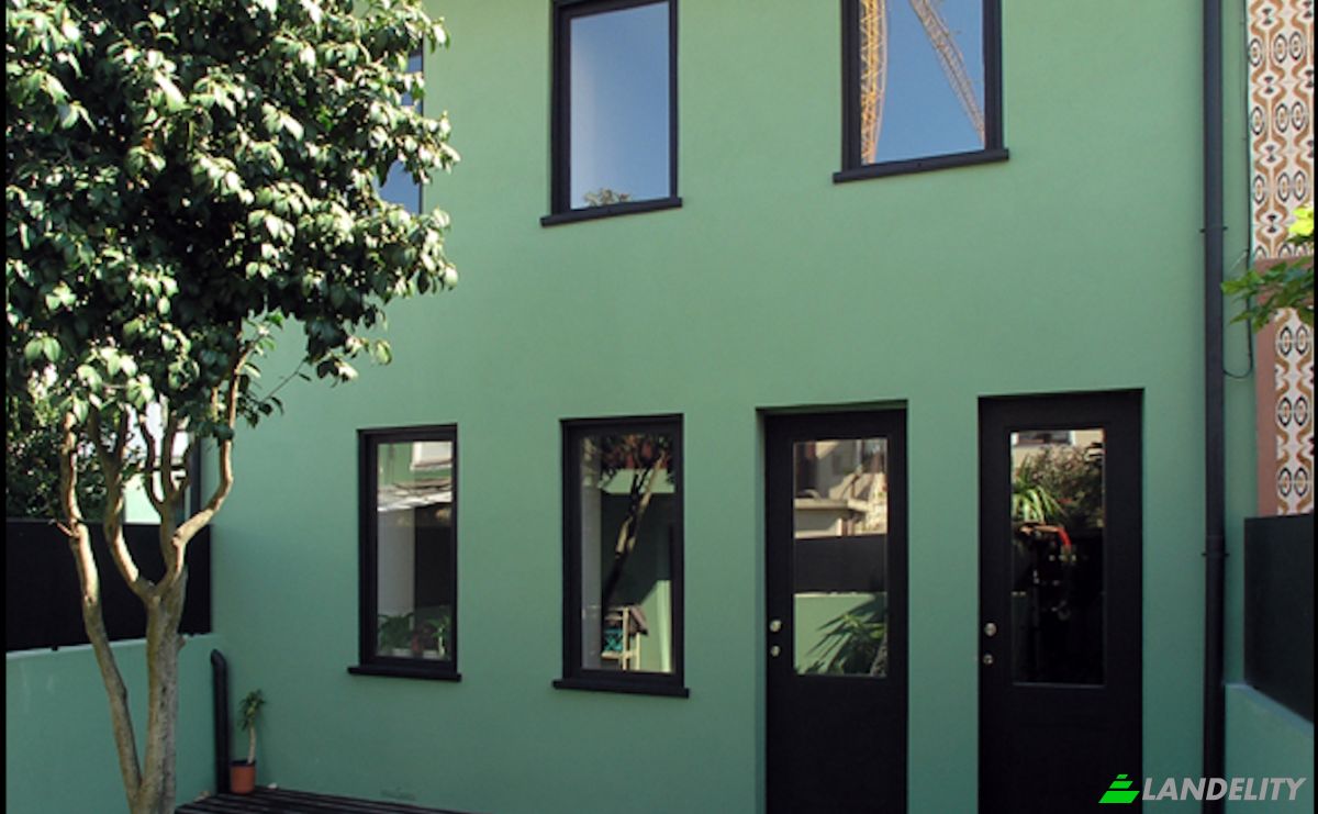 Triplex for Sale R de 5 de Outubro 5, 4050 Porto, Porto, Porto District, Portugal. Photo 3