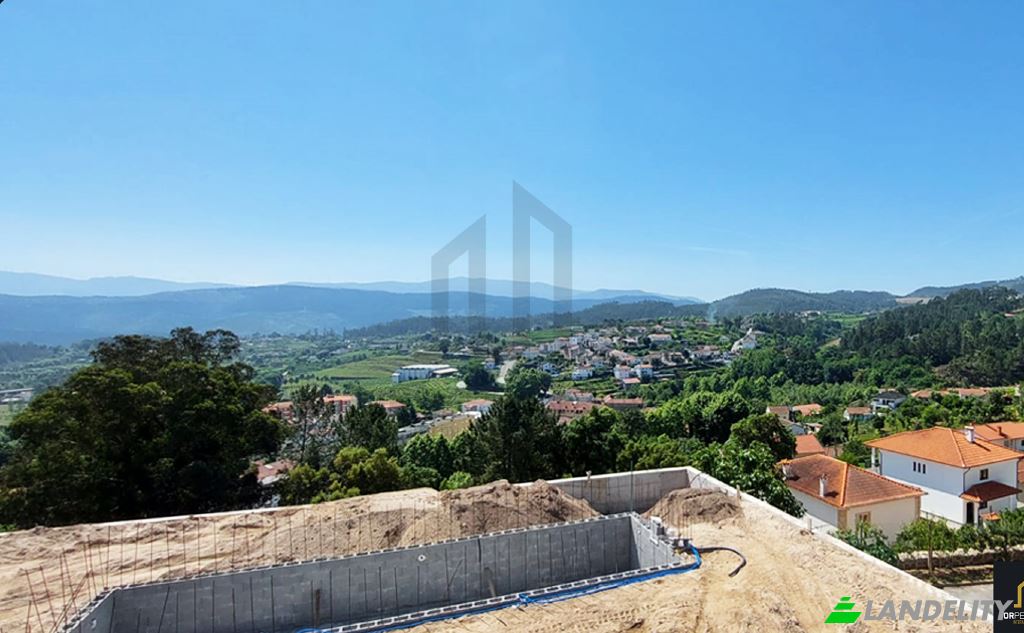 Single Family Home for Sale dos Picotos, Celorico de Basto, Braga, Portugal. Photo 9