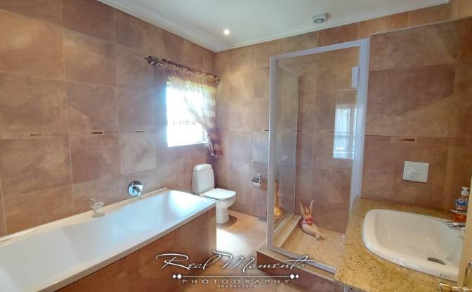 Single Family Home for Sale Chopin St. Photo#15