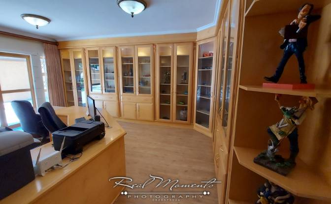 Single Family Home for Sale Chopin St. Photo#6