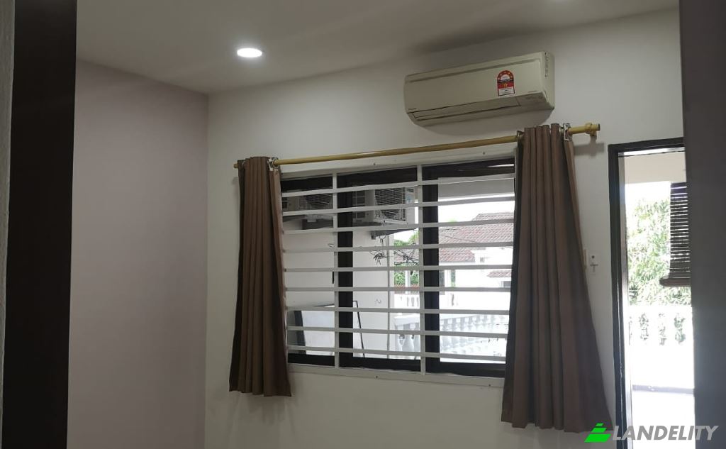 Single Family Home for Sale Lorong jalan Melaka Baru, Kampung Tengah, 75350 Melaka, Batu Berendam, Taman Melaka Baru Fasa, Malacca, Malaysia. Photo 12