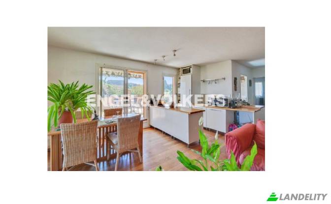 Apartment for Sale Av Commandant Bret. Photo#2 Apartment for Sale Av Commandant Bret. Photo#2