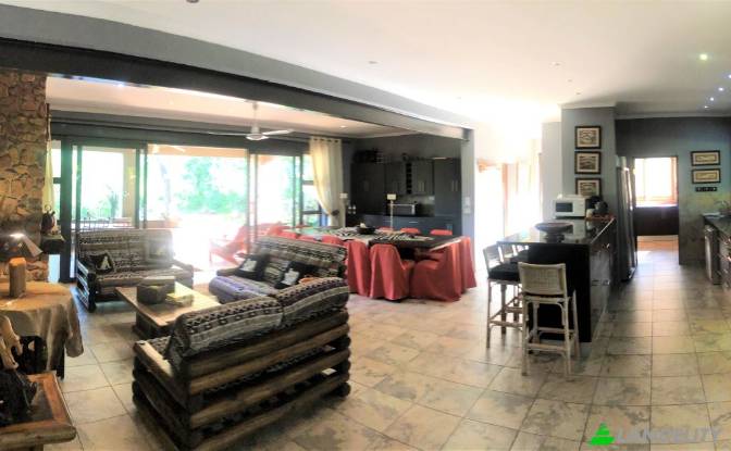 Single Family Home for Sale Bela-Bela. Photo#4