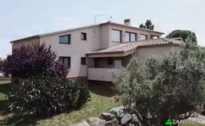 Single Family Home for Sale Carrer Comes. Photo#3