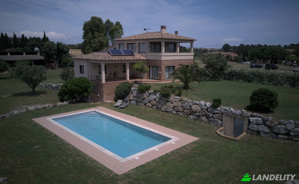 Single Family Home for Sale Carrer Comes, Santa Eulalia, Palau de Santa Eulalia, Girona, Catalonia, Spain. Photo 16