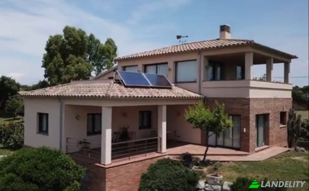 Single Family Home for Sale Carrer Comes, Santa Eulalia, Palau de Santa Eulalia, Girona, Catalonia, Spain. Photo 2