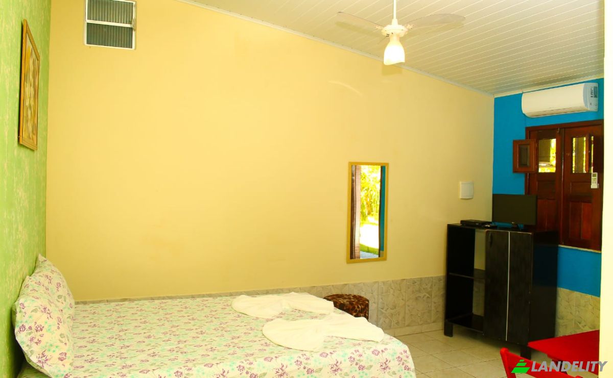 Inn/Lodge for Sale Salinas da Margarida, State of Bahia, Brazil, 44450-000. Photo 6