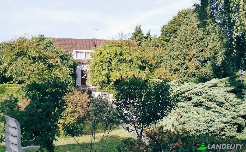 Single Family Home for Sale Lot du Charonnet, 50290 Brehal, Brehal, Manche, Normandy, France. Photo 4