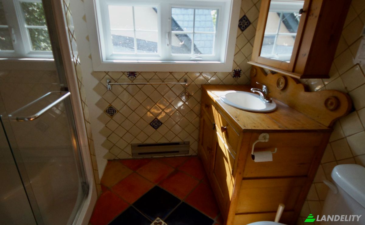 Townhouse for Rent 1985 Chem du Bord-du-Lac-Lakeshore, Dorval, Montreal, Quebec, Canada, QC H9S 2G2. Photo 15