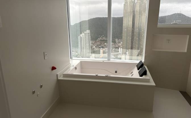 Apartment for Sale Av Atlantica, Barra Sul. Photo#16