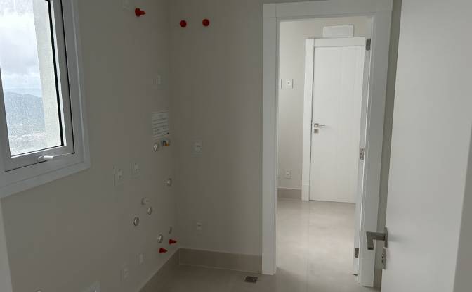 Apartment for Sale Av Atlantica, Barra Sul. Photo#8