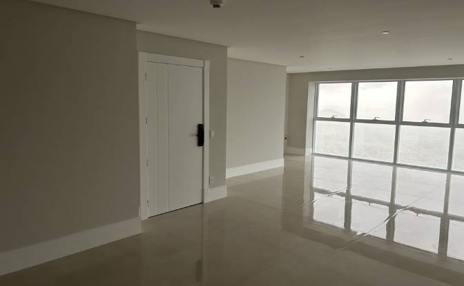 Apartment for Sale Av Atlantica, Barra Sul. Photo#4