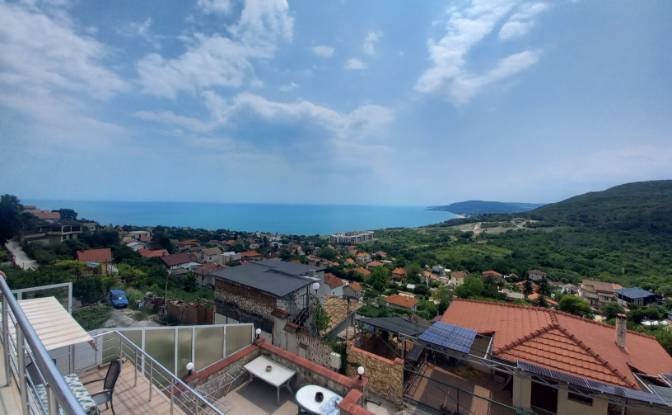 Single Family Home for Sale 7- 27, 9620 Varna. Photo#18
