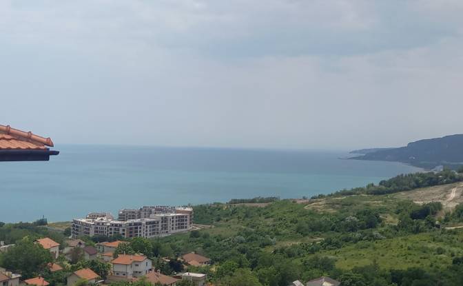 Single Family Home for Sale 7- 27, 9620 Varna. Photo#8