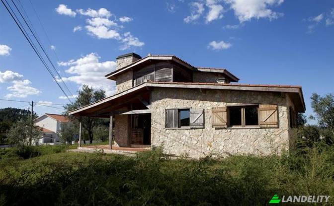 Single Family Home for Sale - Pussos, Portugal