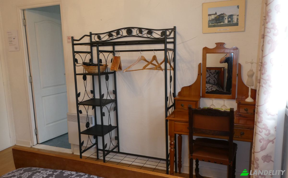 Maison unifamiliale à vendre Rue Grandrue de Babaudus, 87600 Rochechouart, Rochechouart, Haute-Vienne, Nouvelle-Aquitaine, France. Photo 10