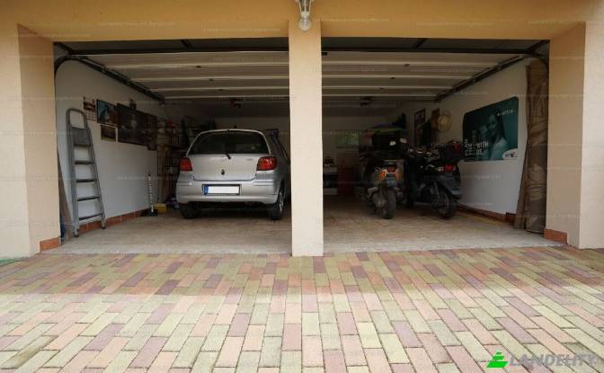 Single Family Home for Sale Aszofo. Photo#10