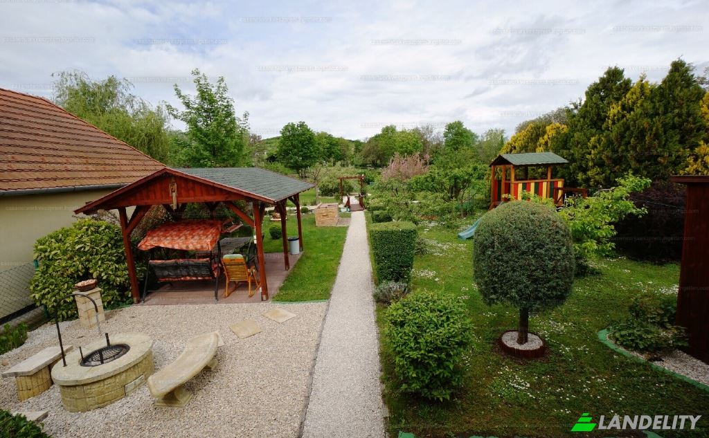 Single Family Home for Sale Aszofo, Balatonfured District, Veszprem, Hungary, Kobolkuti ut. Photo 11
