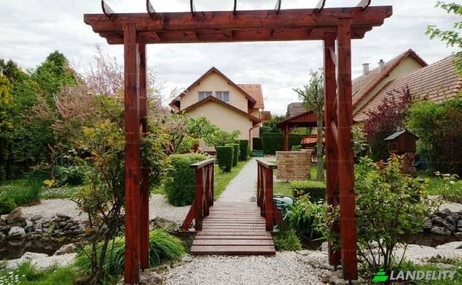 Single Family Home for Sale Aszofo. Photo#15