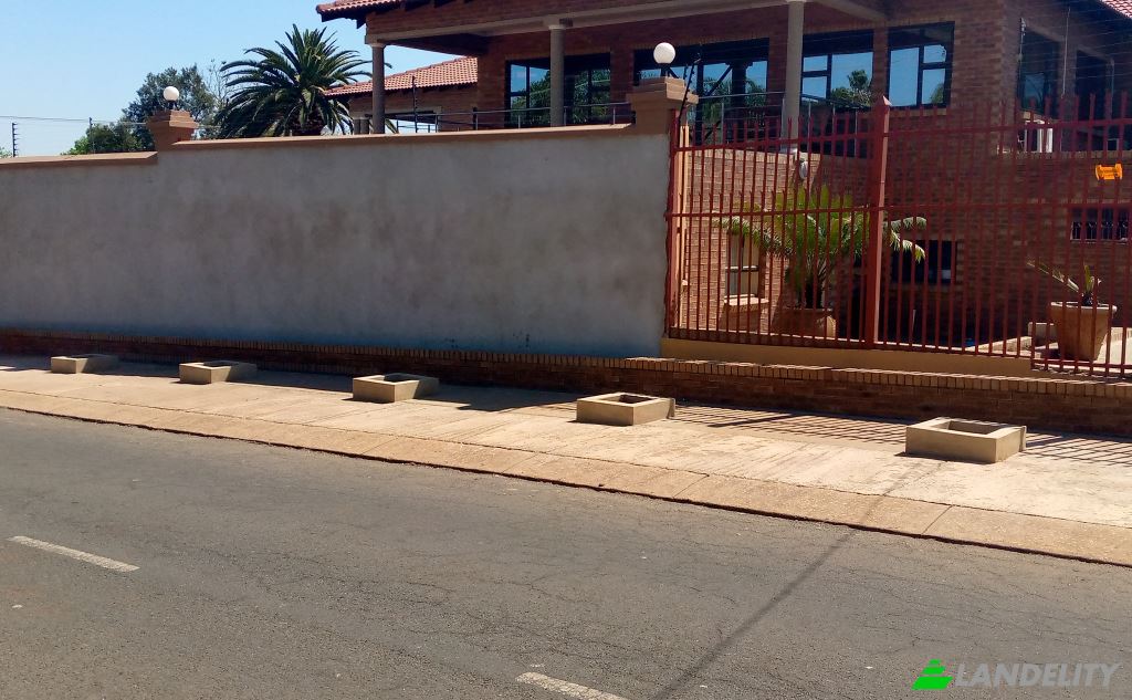 Односімейний будинок продаж Marili Ave, Val-De-Grace, Pretoria, City of Tshwane Metropolitan Municipality, Gauteng, South Africa. Фото 2
