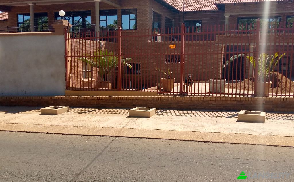 Односімейний будинок продаж Marili Ave, Val-De-Grace, Pretoria, City of Tshwane Metropolitan Municipality, Gauteng, South Africa. Фото 3