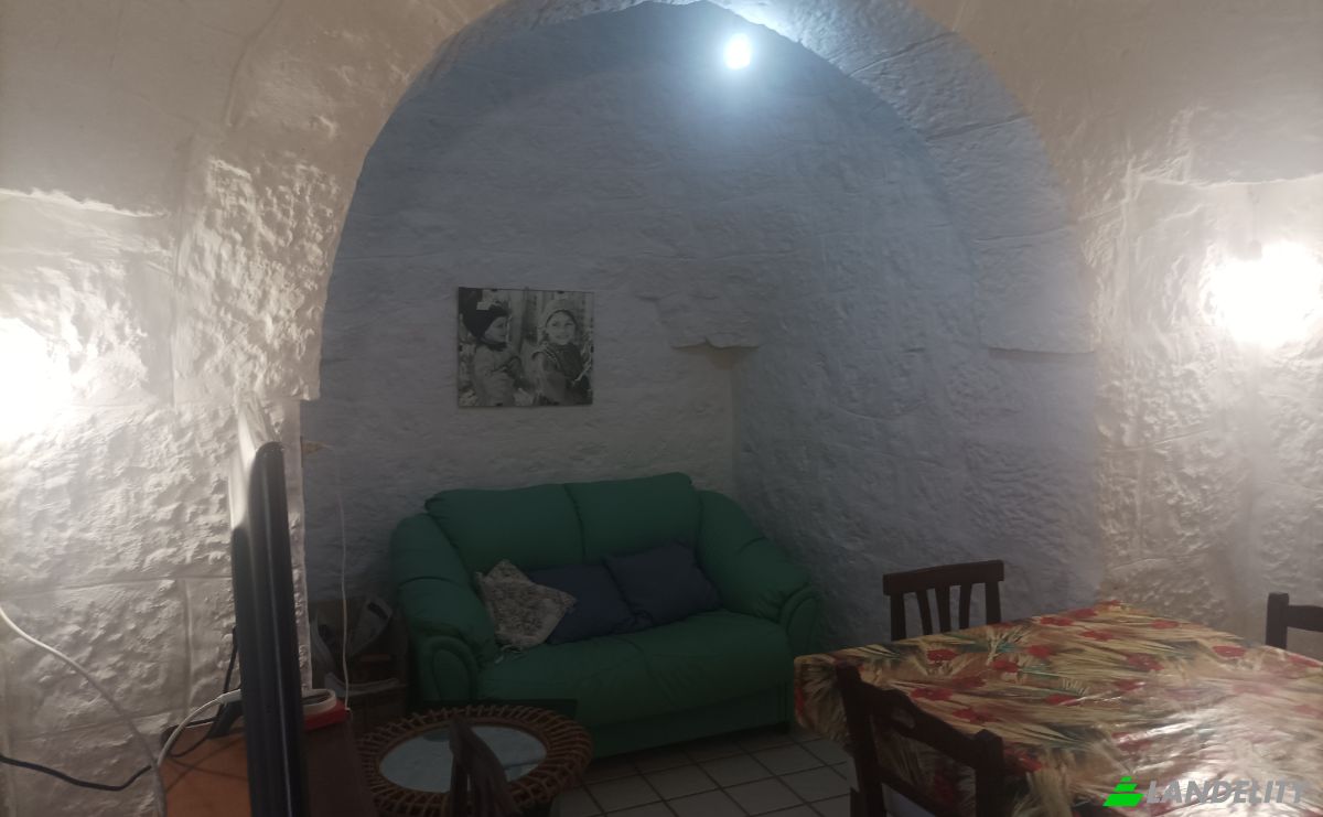 Villa for Sale 72017 Ostuni, Ostuni, Province of Brindisi, Apulia, Italy. Photo 2