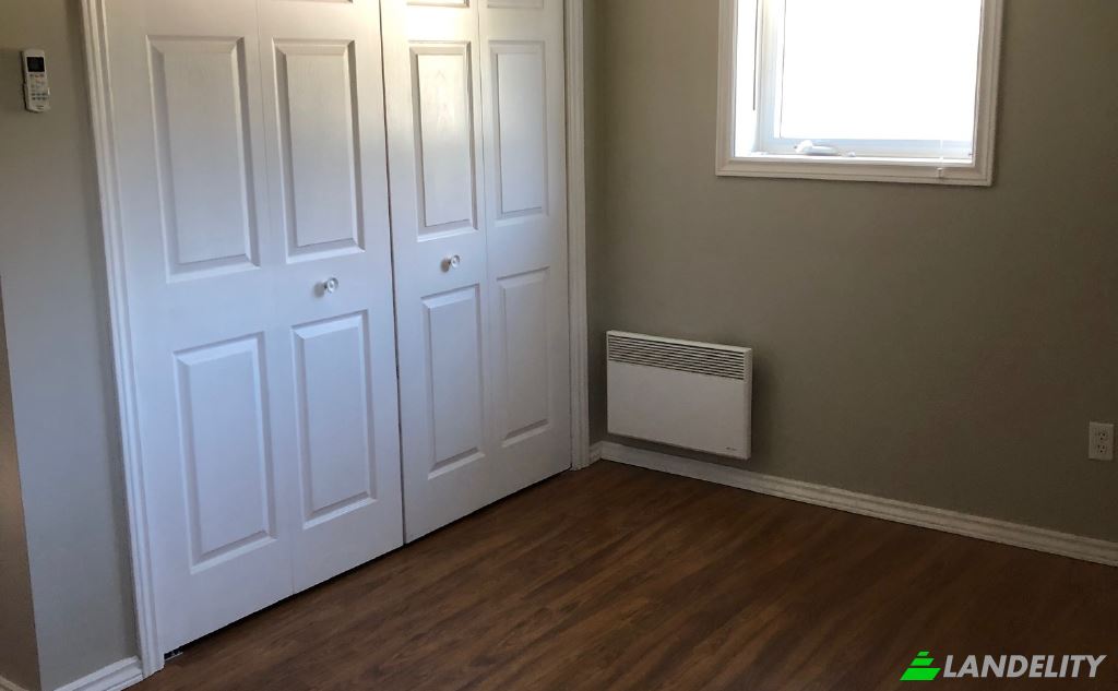 Single Family Home for Sale Kay St, Salisbury, Westmorland County, New Brunswick, Canada. Photo 12