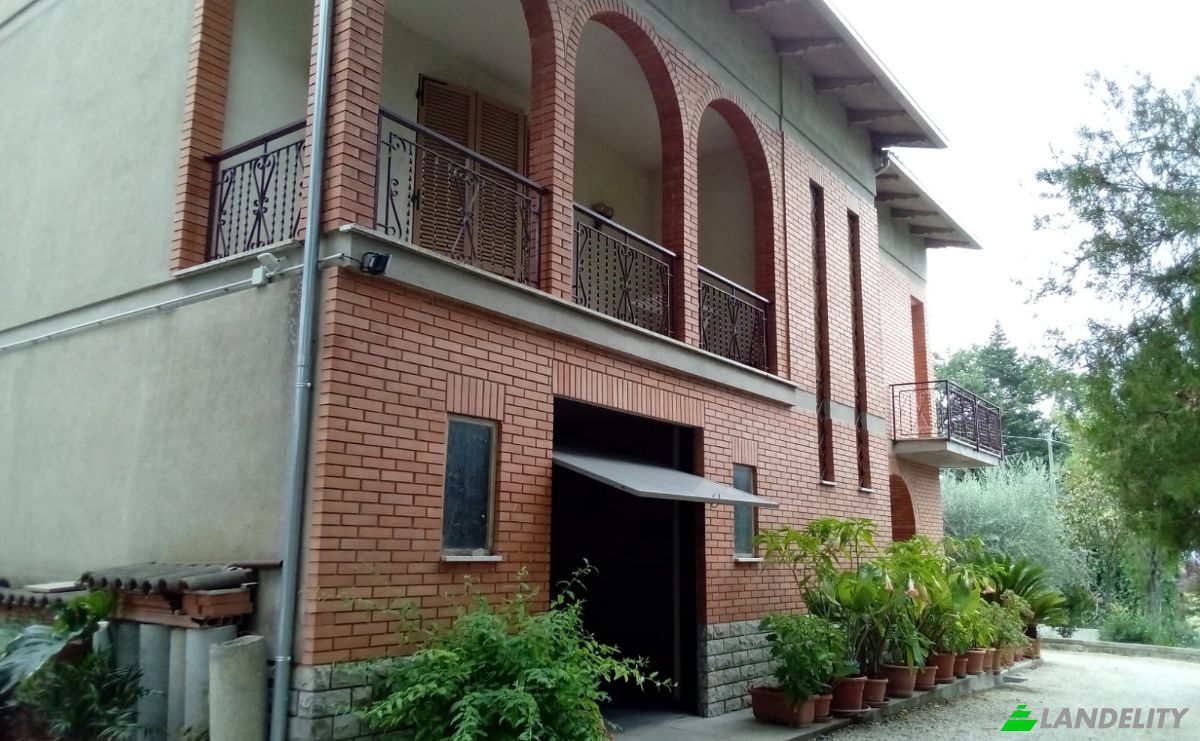 Single Family Home for Sale Via della Caina, 06134 Pianello PG, Pianello, Province of Perugia, Umbria, Italy. Photo 4