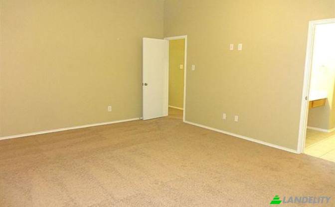 Single Family Home for Rent Aloe Ave, Baytown. Photo#4