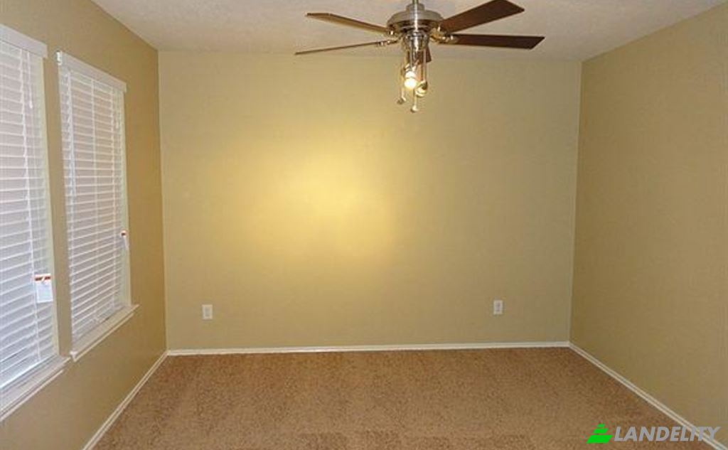 Single Family Home for Rent Aloe Ave, Baytown, Harris County, Texas, United States, TX 77521, USA. Photo 5