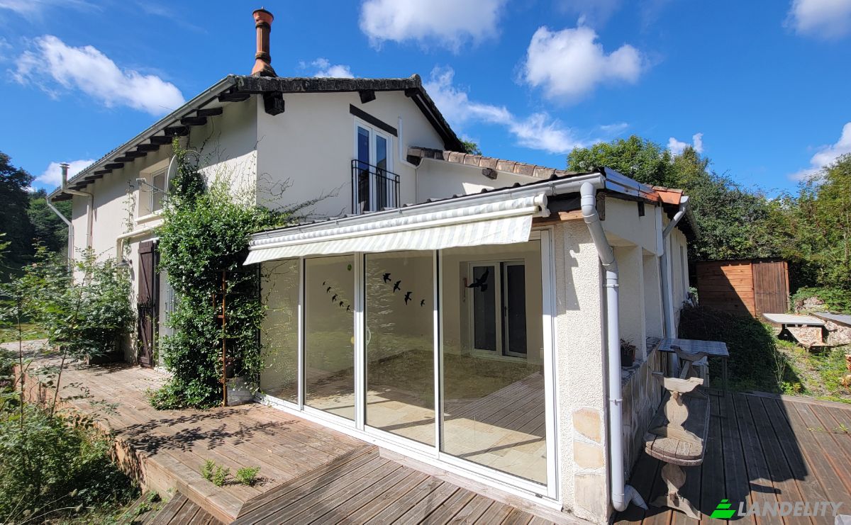 Single Family Home for Sale 6 Chez Botta, 16150 Exideuil-sur-Vienne, Exideuil-sur-Vienne, Charente, Nouvelle-Aquitaine, France. Photo 1