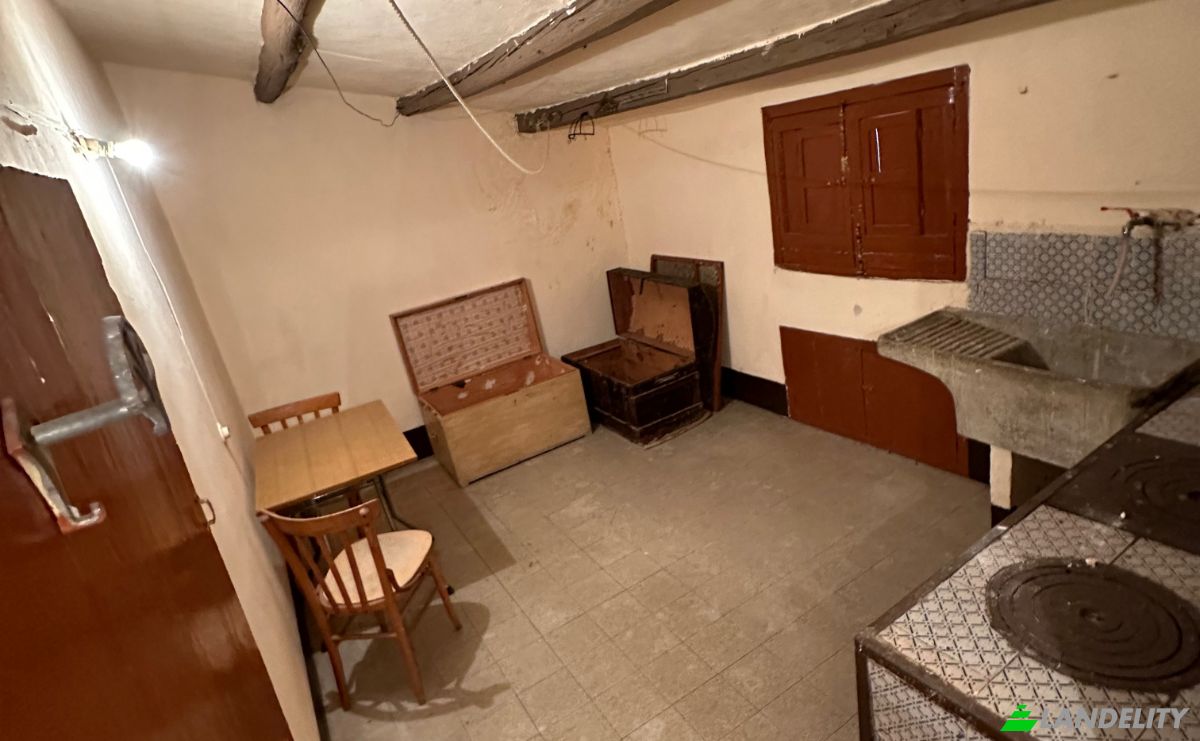 Single Family Home for Sale Via Marchese Greco, 92010 Bivona AG, Bivona, Free municipal consortium of Agrigento, Sicily, Italy. Photo 4