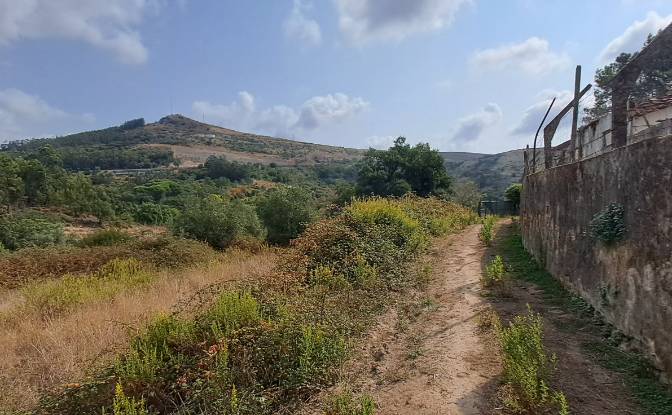 Land Lot for Sale Lg das Lapas 2, 2670-749 Lousa. Photo#4 Land Lot for Sale Lg das Lapas 2, 2670-749 Lousa. Photo#4