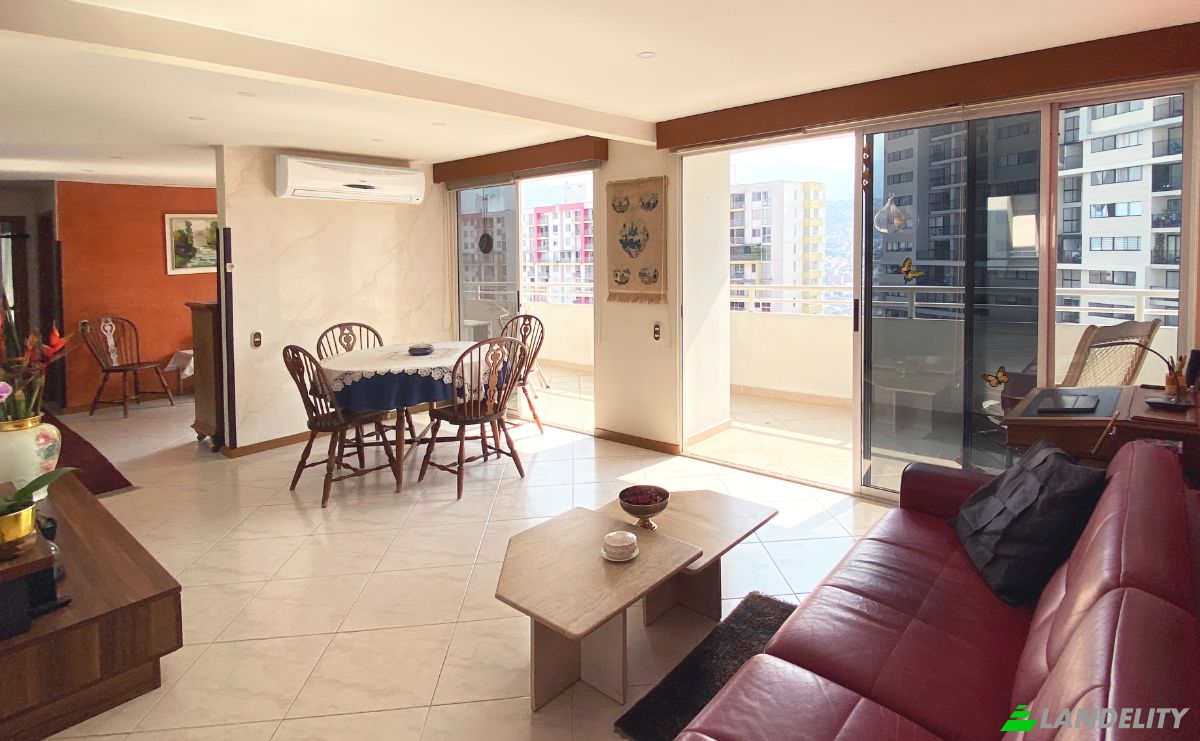 Condo for Sale Cl 25 #147-295, Floridablanca, Santander, Colombia. Photo 3