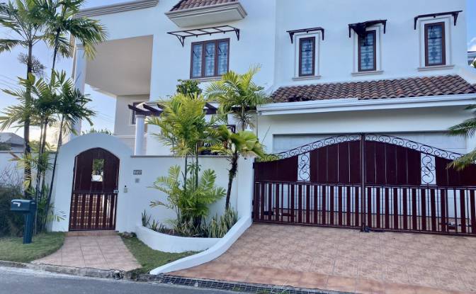 Single Family Home for Sale - Port of Spain, Trinidad and Tobago