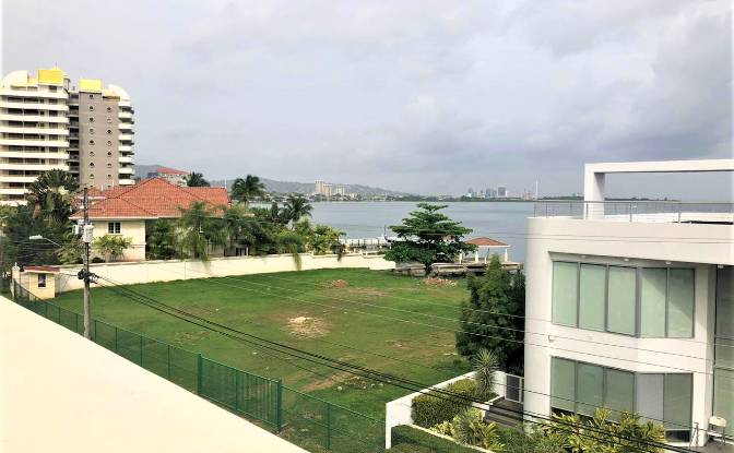 Single Family Home for Sale Trinidad Tobago. Photo#13 Single Family Home for Sale Trinidad Tobago. Photo#13